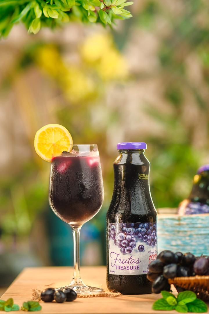 Frutas Treasure 100% Natural Red Grape Juice, 500ml