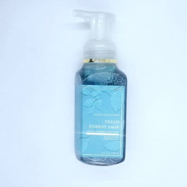 Foaming Hand Soap, with Natural Essential Oils, 259ml, Bath & Body Works