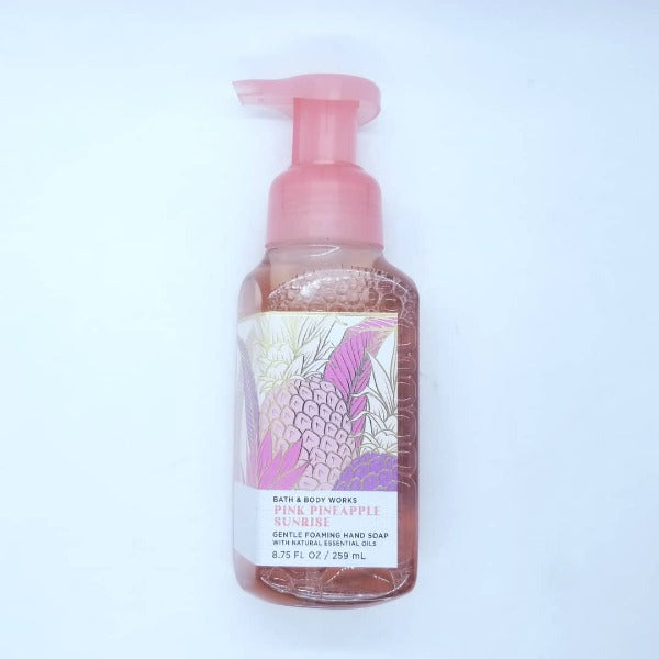 Foaming Hand Soap, with Natural Essential Oils, 259ml, Bath & Body Works