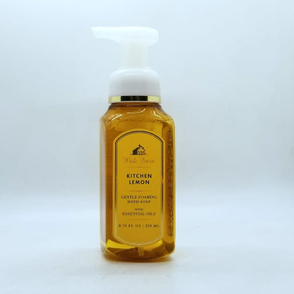 Foaming Hand Soap, with Natural Essential Oils, 259ml, Bath & Body Works