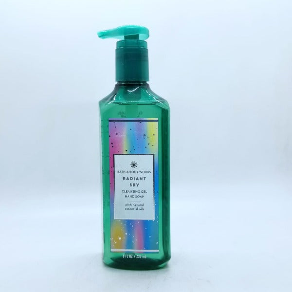 Foaming Hand Soap, with Natural Essential Oils, 259ml, Bath & Body Works