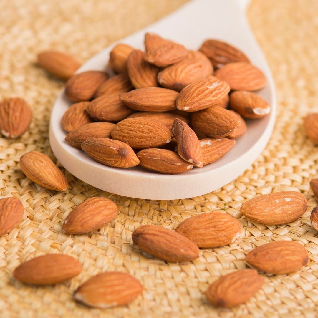 Almond Nuts